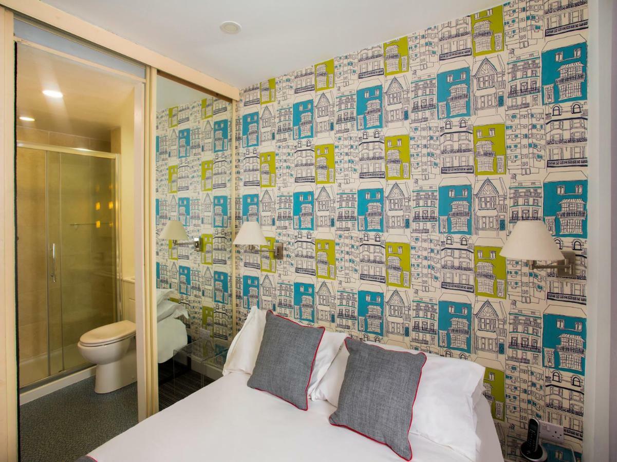 Oyo Lifestyle Hotel Sea Breeze برايتون المظهر الخارجي الصورة